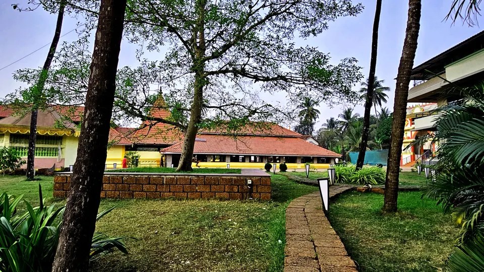 सावंतवाडी राजवाड्याचा परिसर